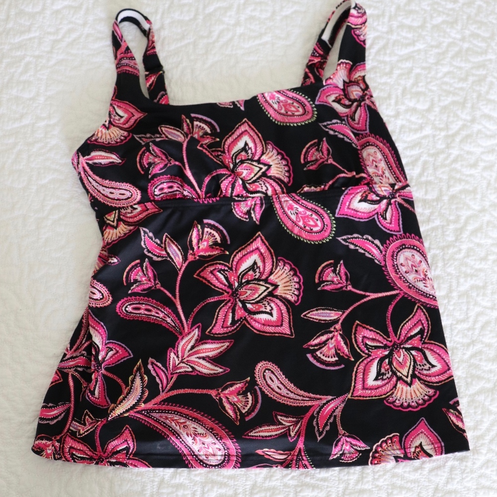 Lands End Size 8 D Cup Tankini Swim Suit Top